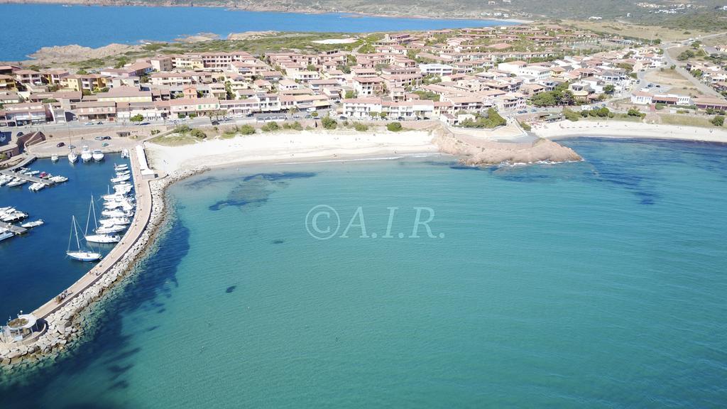 Air Borgo Della Torre Aparthotel Isola Rossa Bagian luar foto